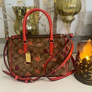 Coach vintage rose pattern handbag/crossbody bag